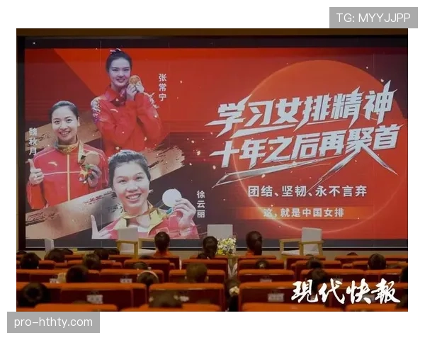 无语,魏秋月穿着睡衣拎着奢侈包去菜市场,我看呆了 无语,魏秋月穿着睡衣拎着奢侈包去菜市场,我看呆了